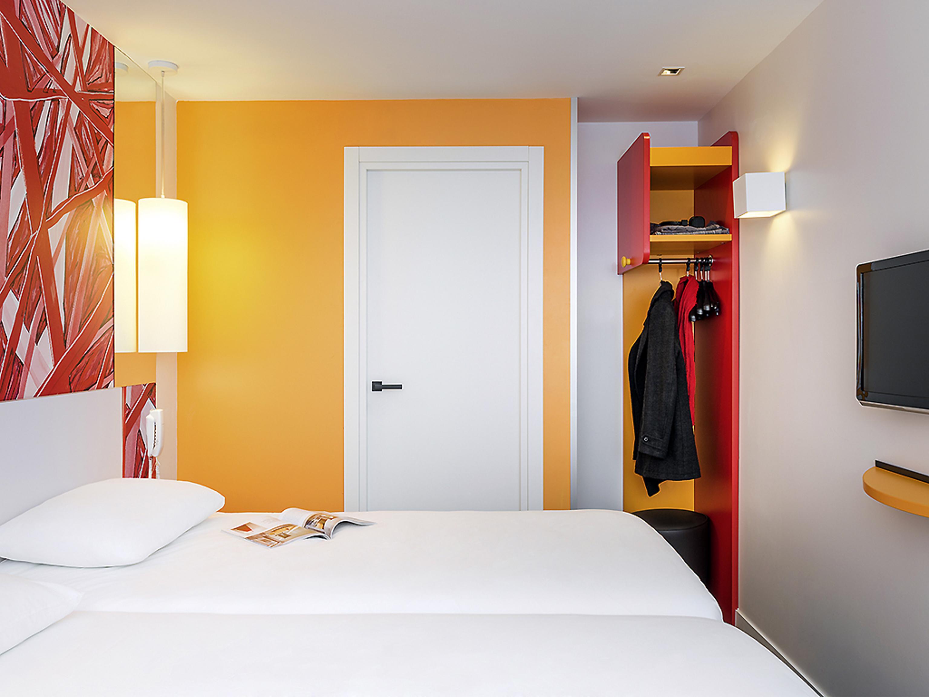 Ibis Styles Paris La Defense Courbevoie Hotell Exteriör bild